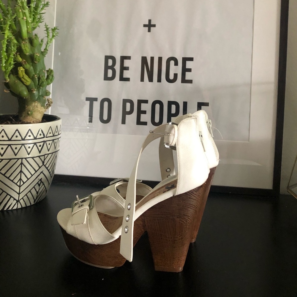 G by guess women shoes